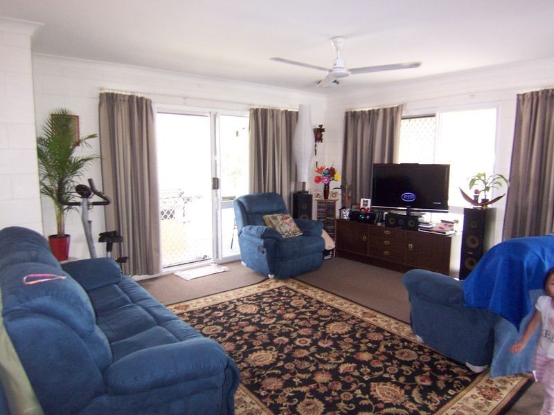 9/73 Pease Street, Manoora QLD 4870