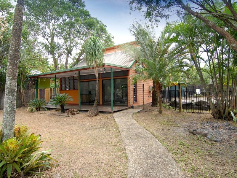 7 Curlew Street, Almaden QLD 4871