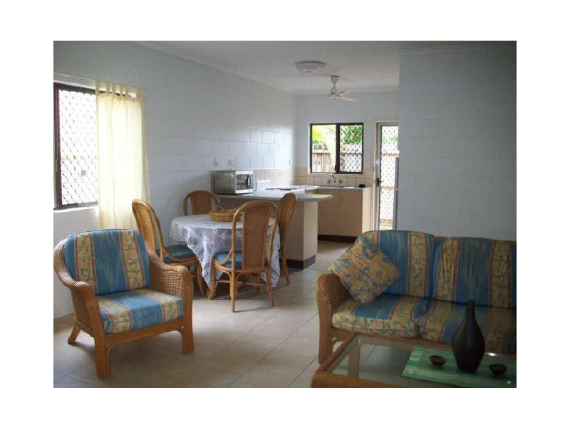 1/222 Fearnley Street, Parramatta Park QLD 4870