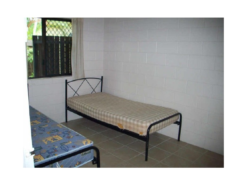 1/222 Fearnley Street, Parramatta Park QLD 4870