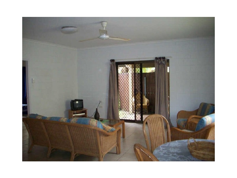 1/222 Fearnley Street, Parramatta Park QLD 4870