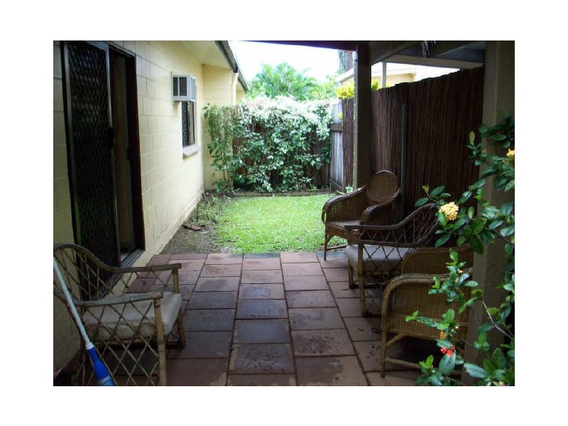 1/222 Fearnley Street, Parramatta Park QLD 4870