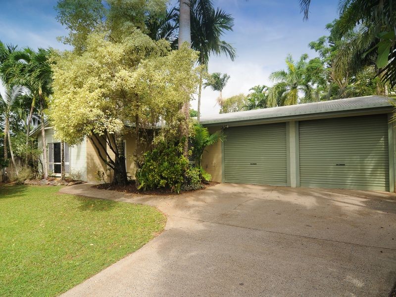 45 Shaws Road, Redlynch QLD 4870