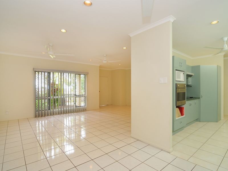 45 Shaws Road, Redlynch QLD 4870