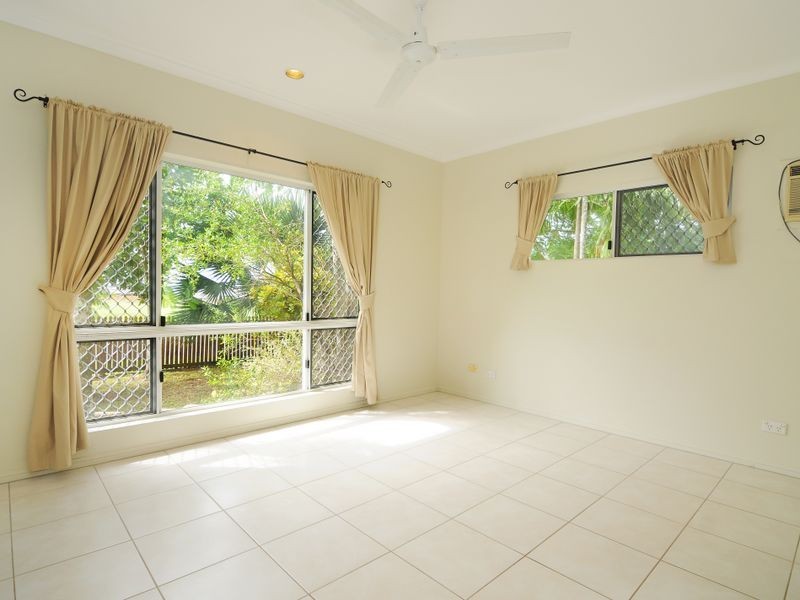 45 Shaws Road, Redlynch QLD 4870