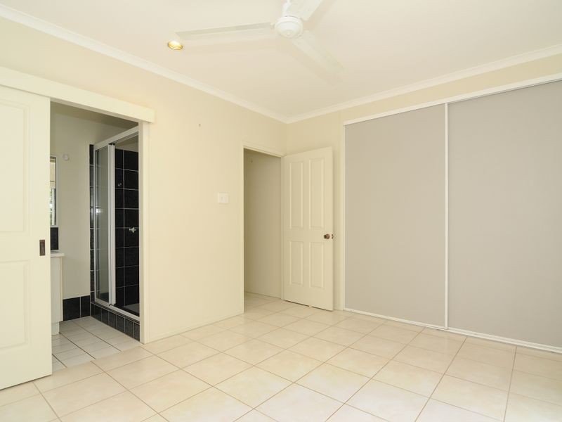 45 Shaws Road, Redlynch QLD 4870