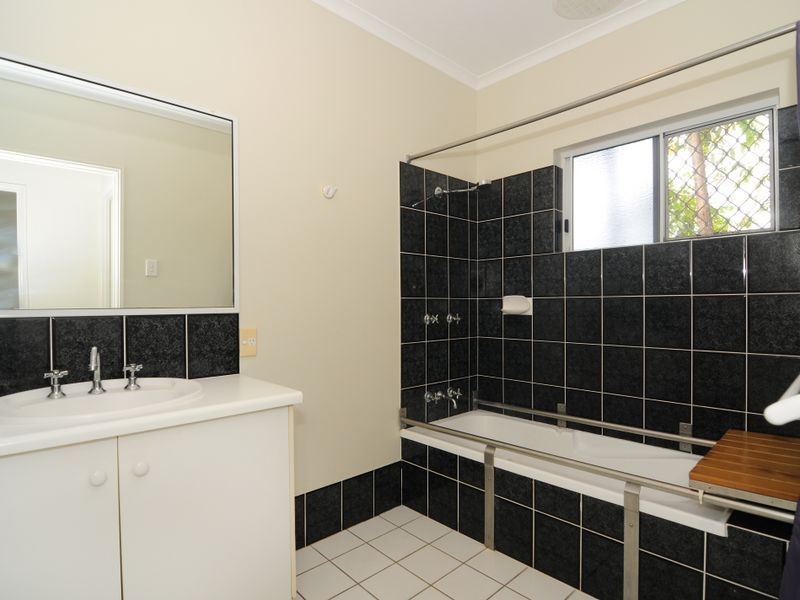 45 Shaws Road, Redlynch QLD 4870