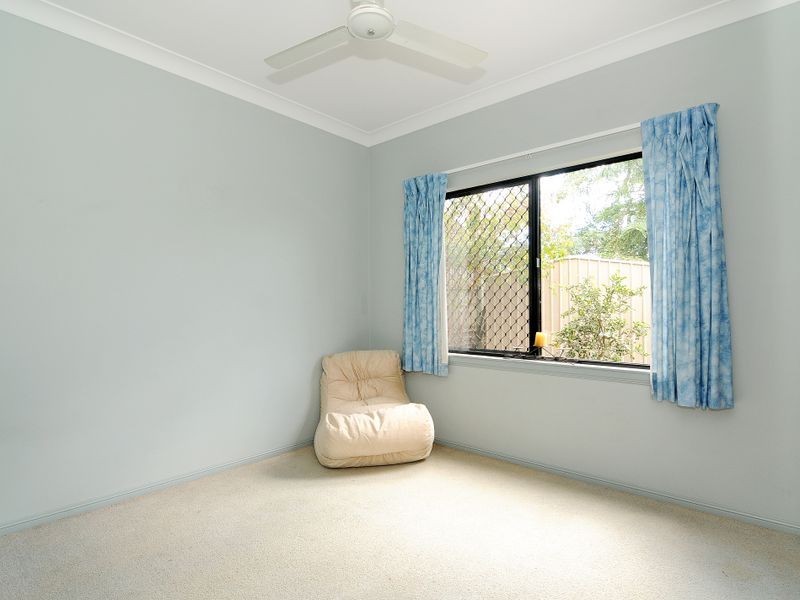 6 Brian Street, Brinsmead QLD 4870