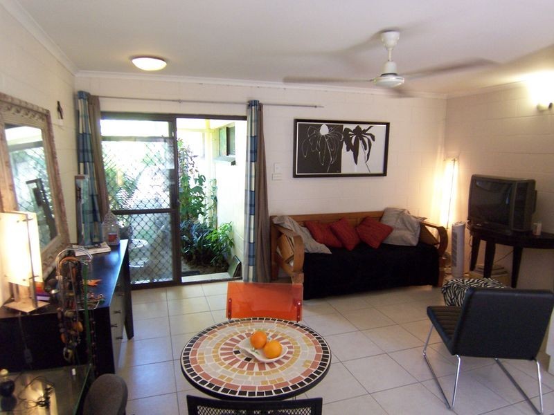 3/43 Sandown Close, Woree QLD 4868