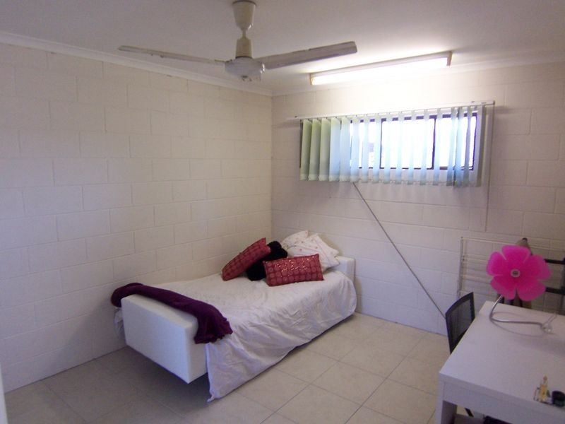 3/43 Sandown Close, Woree QLD 4868