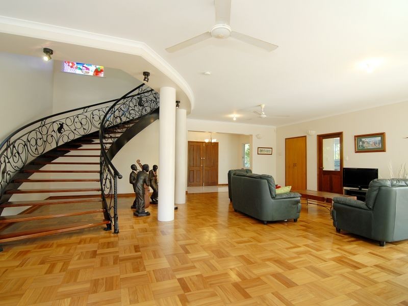 56 Kewarra Street, Kewarra Beach QLD 4879