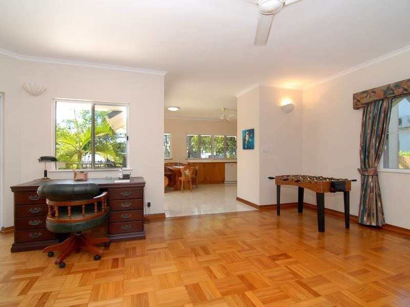 56 Kewarra Street, Kewarra Beach QLD 4879