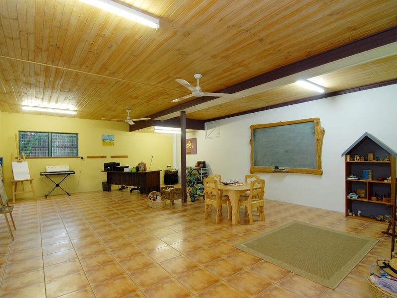 24 Gloucester Street, Whitfield QLD 4870