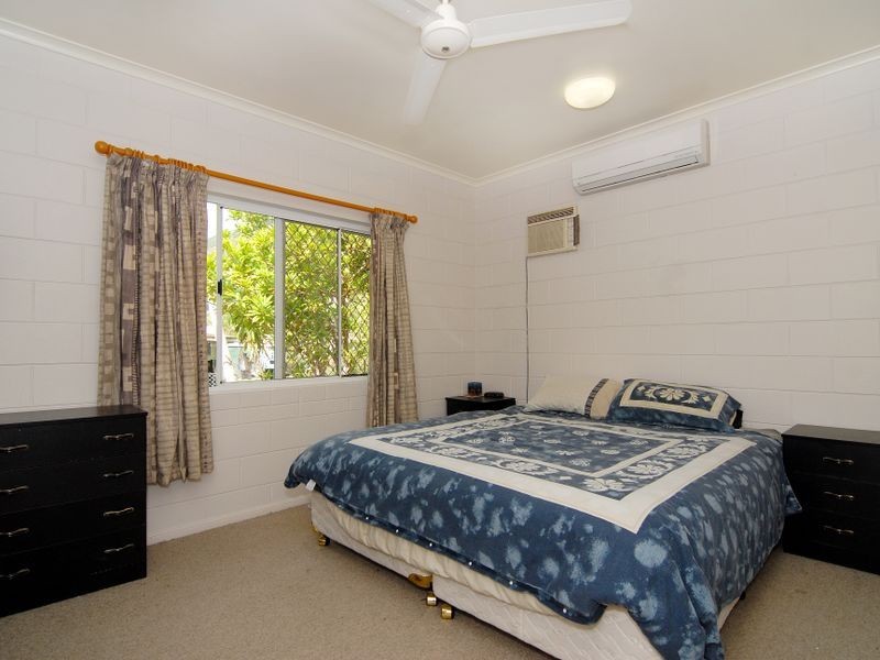 1 Ramsey Drive, Kanimbla QLD 4870