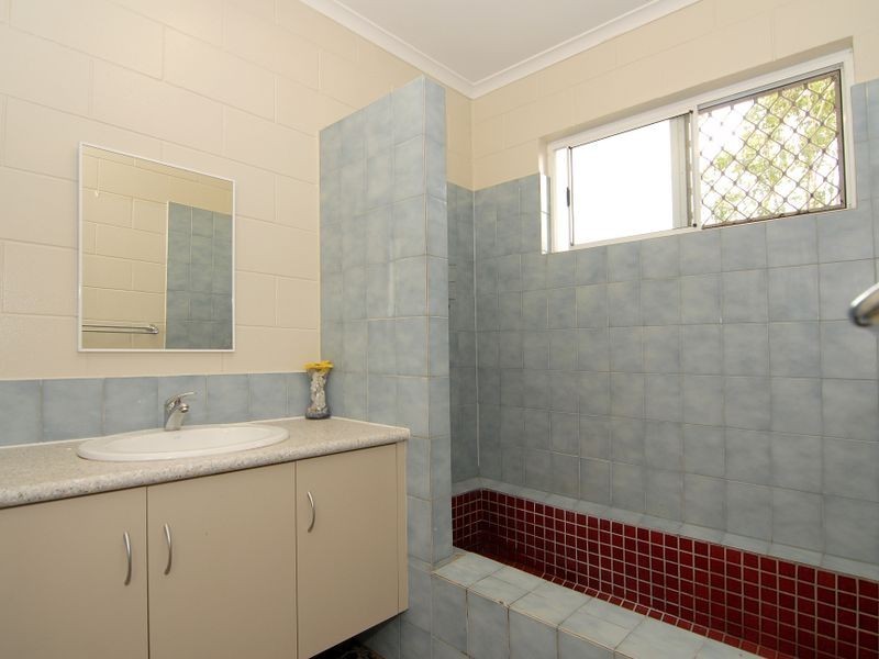 1 Ramsey Drive, Kanimbla QLD 4870