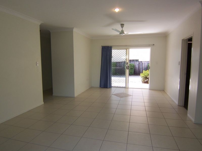 1/48 English Street, Manunda QLD 4870