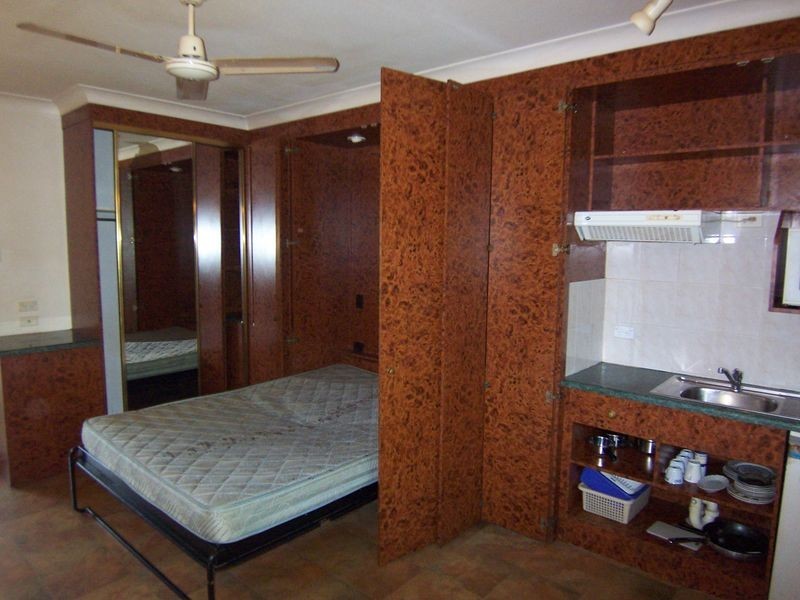 3/6 Chester Court, Manunda QLD 4870