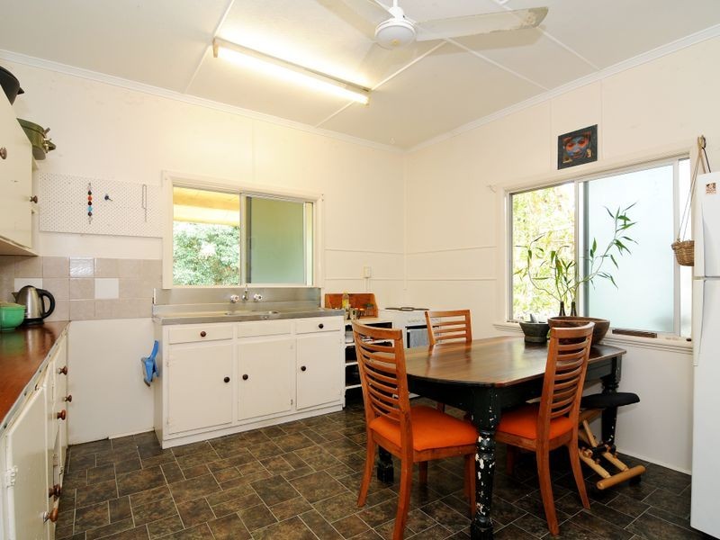 234 Woodward Street, Whitfield QLD 4870
