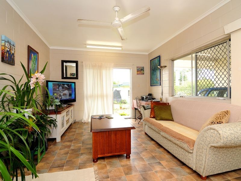 49 Angela Street, Woree QLD 4868