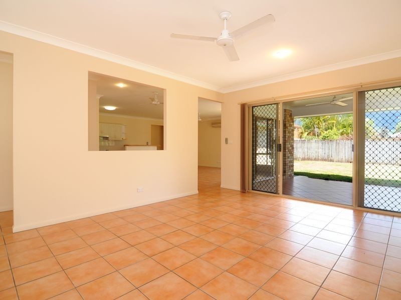 37 Taringa Street, Brinsmead QLD 4870