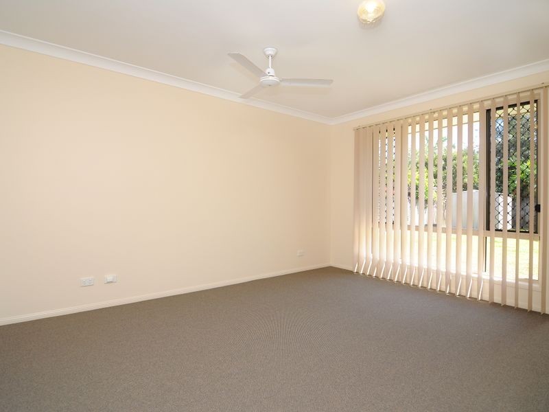 37 Taringa Street, Brinsmead QLD 4870