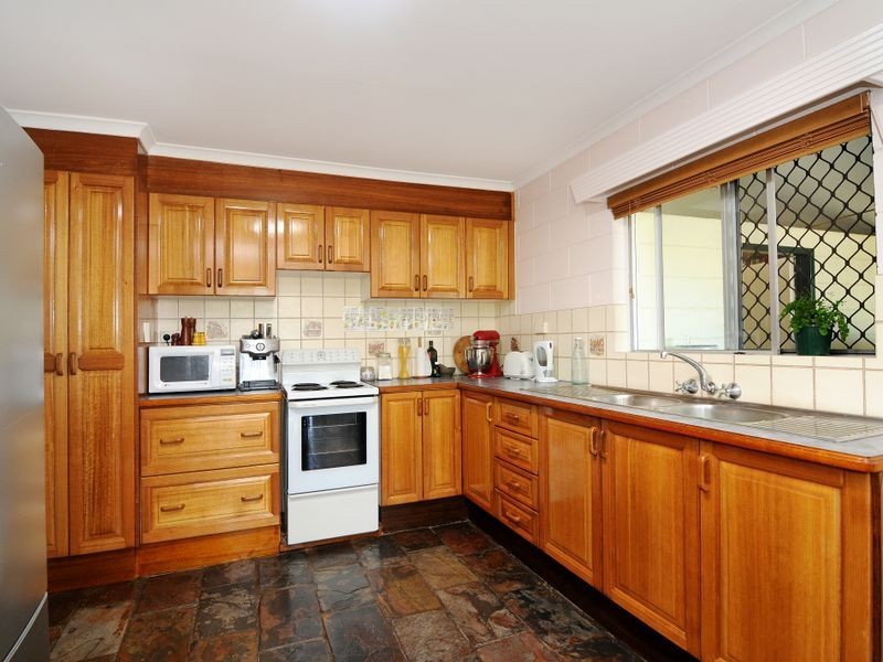 30 Mazlin Street, Edge Hill QLD 4870