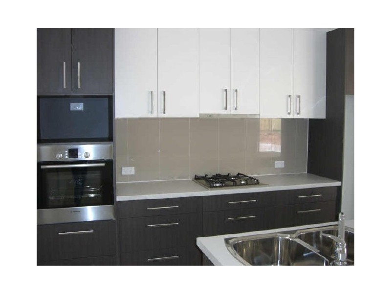 3 Botany Close, Redlynch QLD 4870