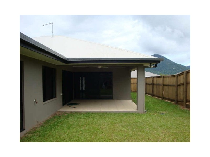 3 Botany Close, Redlynch QLD 4870