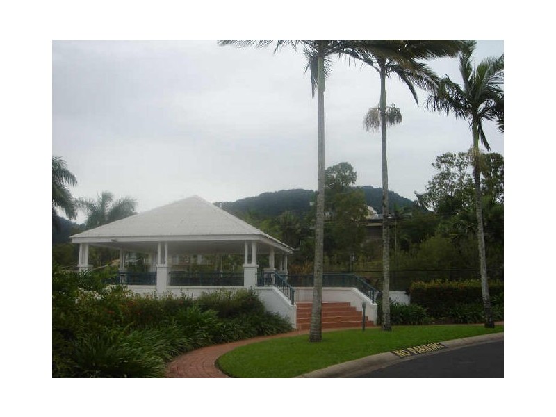 69/8 Munro Terrace, Mooroobool QLD 4870