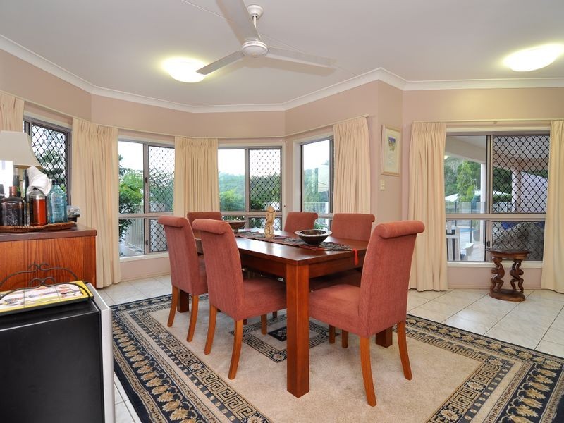 5 Trundle Terrace, Whitfield QLD 4870