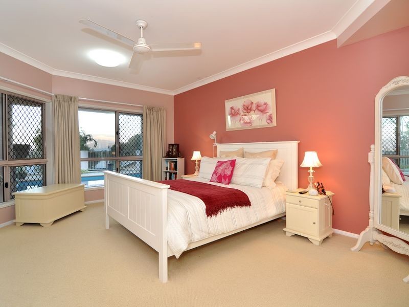 5 Trundle Terrace, Whitfield QLD 4870