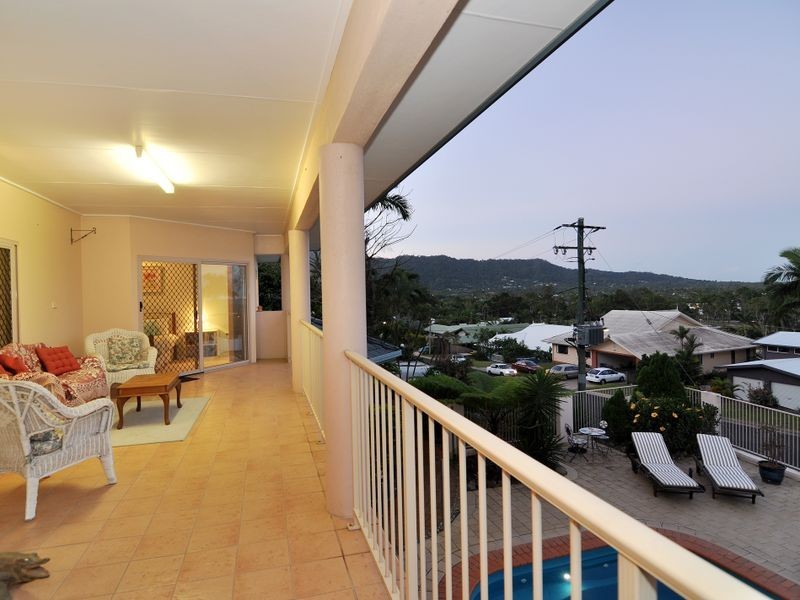 5 Trundle Terrace, Whitfield QLD 4870