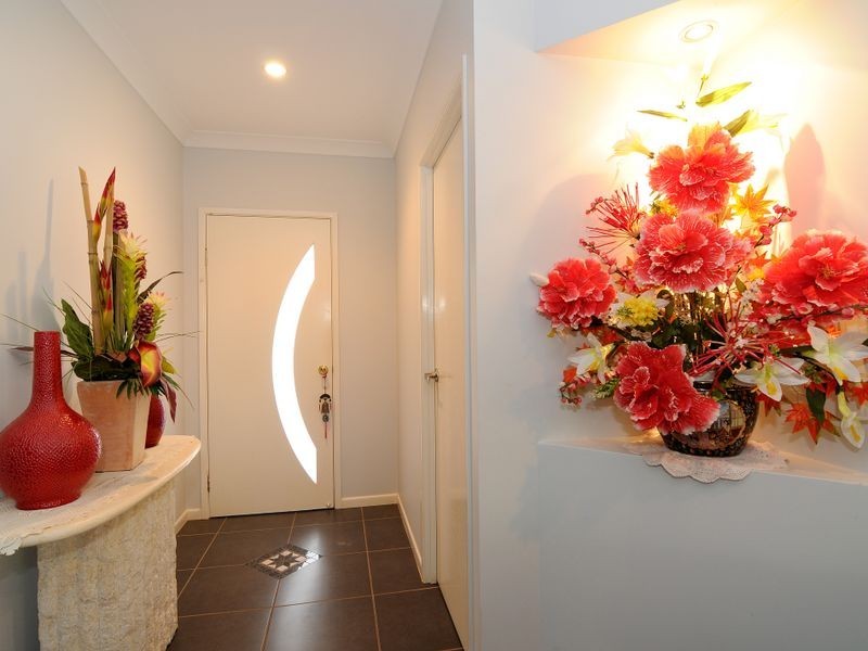 50 Fitzmaurice Drive, Bentley Park QLD 4869