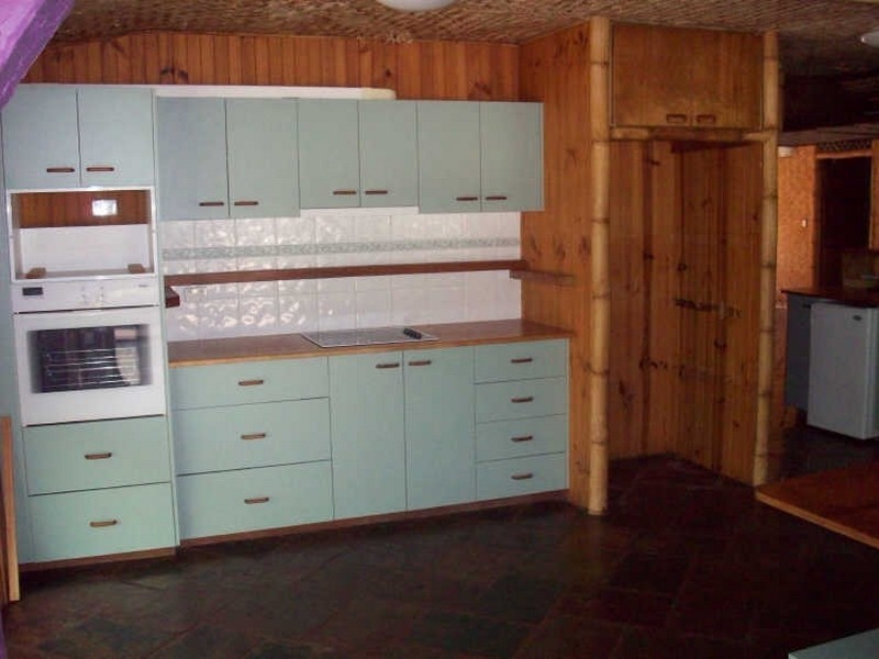 10 Andrea Close, Mooroobool QLD 4870