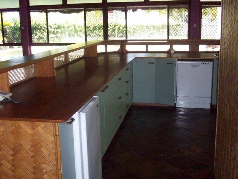 10 Andrea Close, Mooroobool QLD 4870