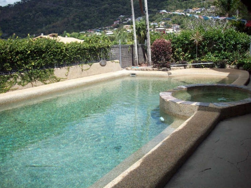 10 Andrea Close, Mooroobool QLD 4870