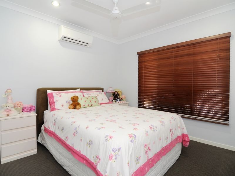 21 Ashwood Circuit, Smithfield QLD 4878