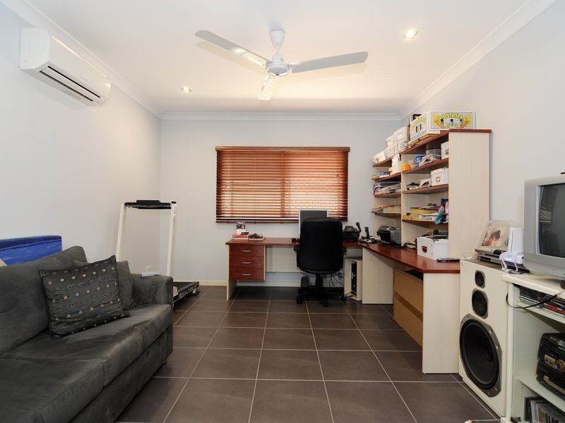 21 Ashwood Circuit, Smithfield QLD 4878