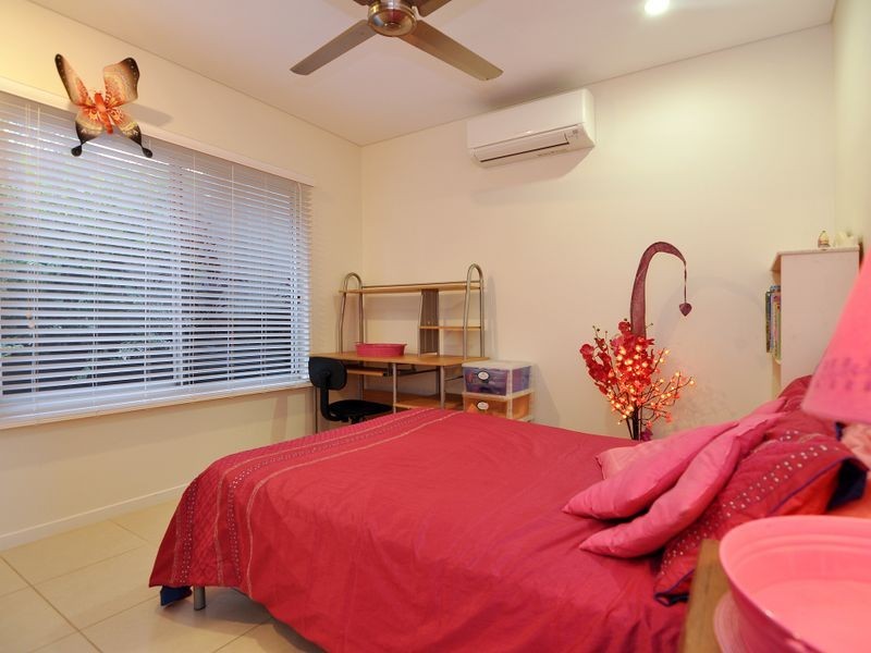 51 The Peak, Brinsmead QLD 4870