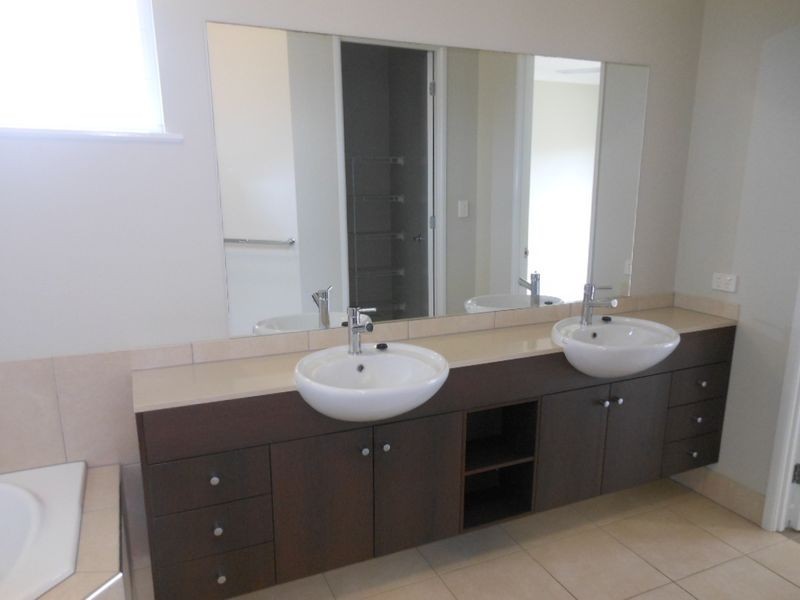 Lot 2/22 Trinity Beach Road, Trinity Beach QLD 4879