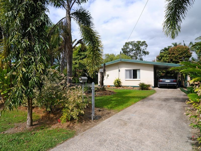 11 Satinay Close, Manoora QLD 4870