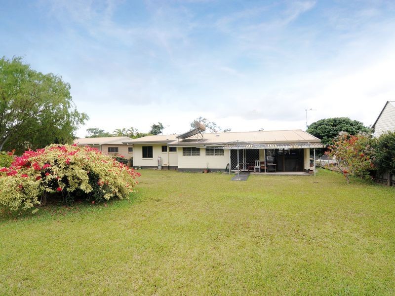 71 Irene Street, Mooroobool QLD 4870