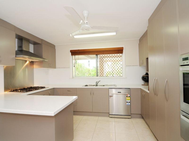 41 Ponticello Street, Whitfield QLD 4870