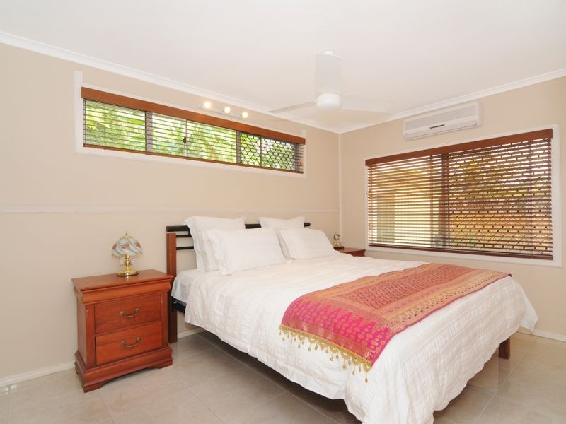 41 Ponticello Street, Whitfield QLD 4870