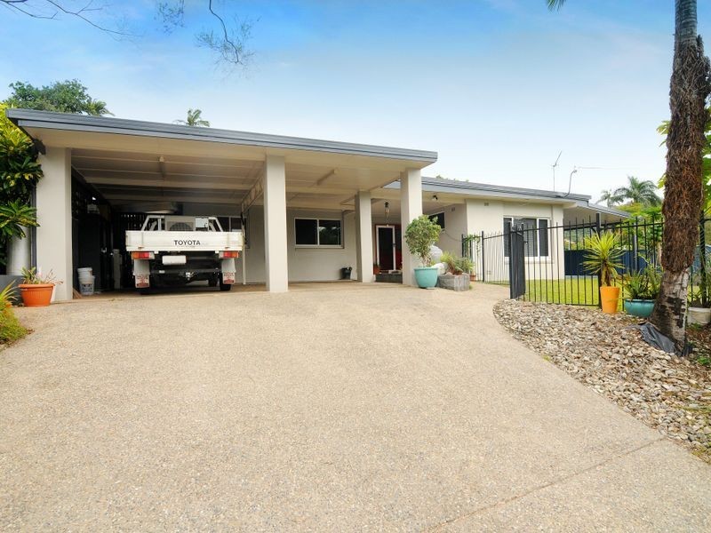 41 Ponticello Street, Whitfield QLD 4870