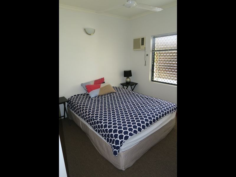 1/139 Jensen Street, Whitfield QLD 4870