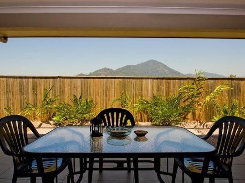 23 Botany Avenue, Redlynch QLD 4870