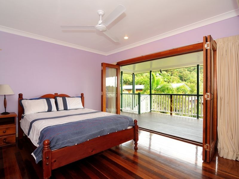 5 Stratford Chase, Stratford QLD 4870