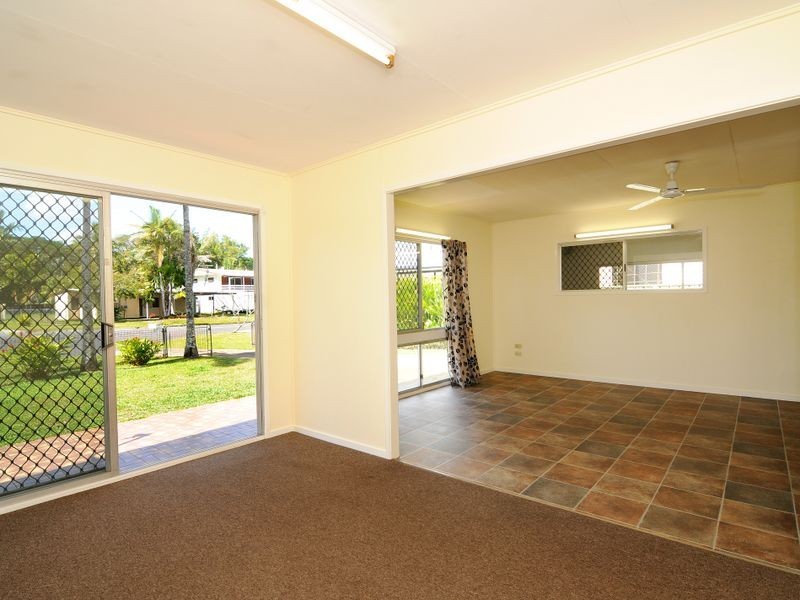 5 Izatt Close, Edge Hill QLD 4870