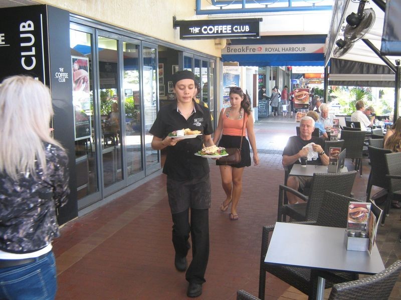 12/71-75 Esplanade, Cairns QLD 4870